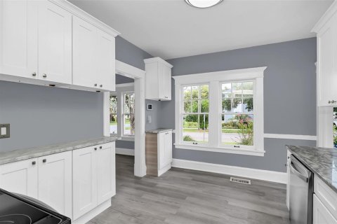 Casa en venta en Eustis, Florida, 5 dormitorios, 222.97 m2 № 1918740 - foto 13