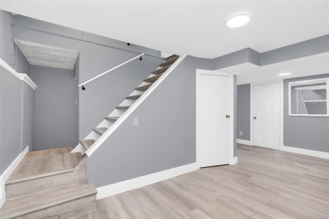 Casa en venta en Eustis, Florida, 5 dormitorios, 222.97 m2 № 1918740 - foto 15