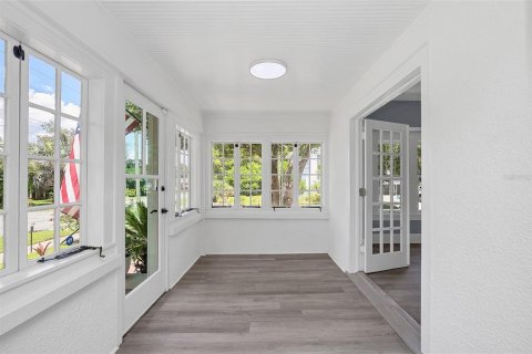 Casa en venta en Eustis, Florida, 5 dormitorios, 222.97 m2 № 1918740 - foto 9