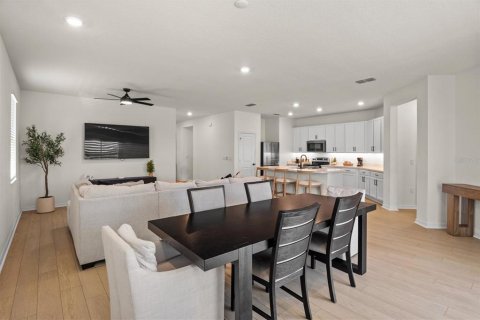 Villa ou maison à vendre à Davenport, Floride: 4 chambres, 184.23 m2 № 2354714 - photo 13