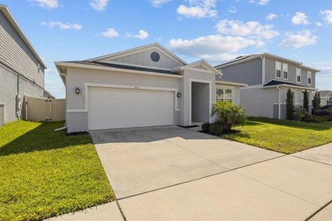 Villa ou maison à vendre à Davenport, Floride: 4 chambres, 184.23 m2 № 2354714 - photo 2