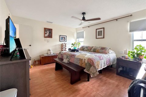 Villa ou maison à vendre à Sunrise, Floride: 4 chambres, 150.41 m2 № 2038382 - photo 24