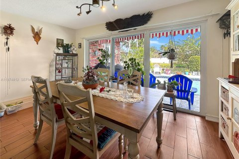 Villa ou maison à vendre à Sunrise, Floride: 4 chambres, 150.41 m2 № 2038382 - photo 17