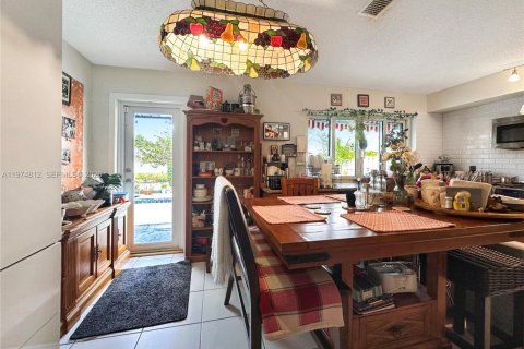 Villa ou maison à vendre à Sunrise, Floride: 4 chambres, 150.41 m2 № 2038382 - photo 20