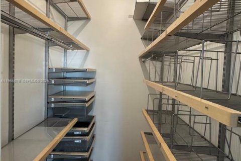 Adosado en alquiler en Miami, Florida, 2 dormitorios, 78.97 m2 № 2031947 - foto 10