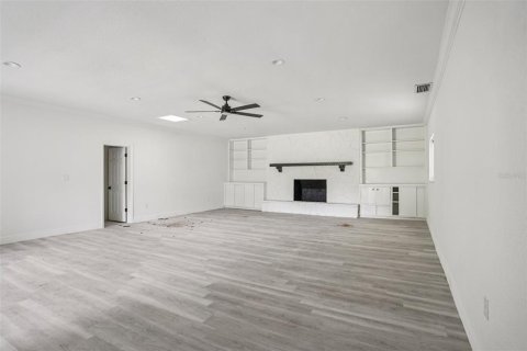 Casa en venta en Umatilla, Florida, 3 dormitorios, 286.7 m2 № 1857761 - foto 9
