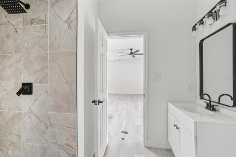 Casa en venta en Umatilla, Florida, 3 dormitorios, 286.7 m2 № 1857761 - foto 18