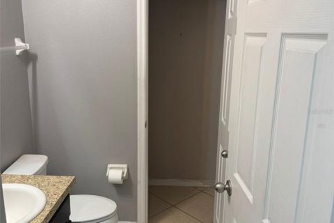 Adosado en venta en Kissimmee, Florida, 3 dormitorios, 143.91 m2 № 1797934 - foto 19