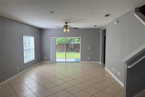 Adosado en venta en Kissimmee, Florida, 3 dormitorios, 143.91 m2 № 1797934 - foto 5