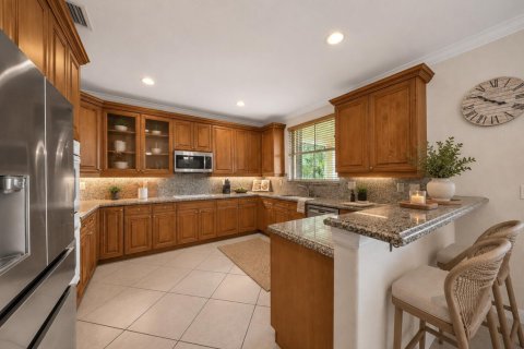 House in Weston, Florida 5 bedrooms, 361.76 sq.m. № 2084053 - photo 13