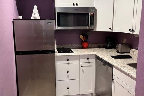 Condominio en venta en Kissimmee, Florida, 1 dormitorio, 60.2 m2 № 1797194 - foto 4