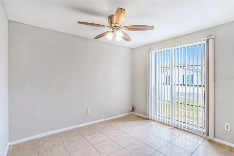 Casa en venta en Tampa, Florida, 3 dormitorios, 107.58 m2 № 1905408 - foto 19
