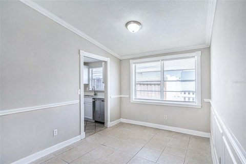 Casa en venta en Tampa, Florida, 3 dormitorios, 107.58 m2 № 1905408 - foto 9
