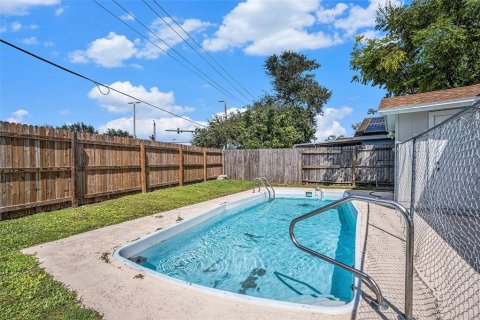 Casa en venta en Tampa, Florida, 3 dormitorios, 107.58 m2 № 1905408 - foto 23