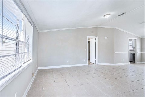 Casa en venta en Tampa, Florida, 3 dormitorios, 107.58 m2 № 1905408 - foto 5