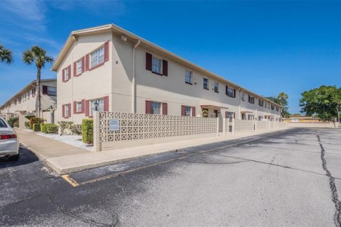 Condo in Orlando, Florida, 1 bedroom  № 1650130 - photo 22