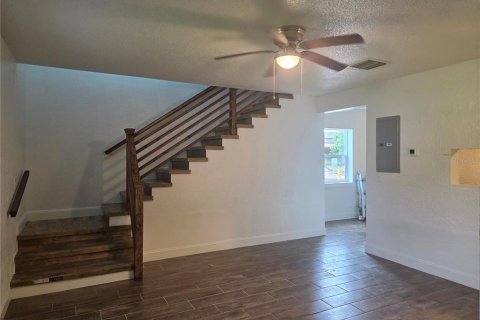Touwnhouse à louer à South Daytona, Floride: 2 chambres, 120.77 m2 № 2388604 - photo 5