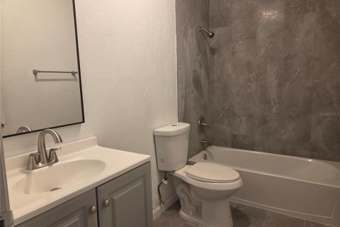 Touwnhouse à louer à South Daytona, Floride: 2 chambres, 120.77 m2 № 2388604 - photo 10