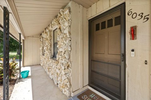Casa en venta en Orlando, Florida, 4 dormitorios, 173.26 m2 № 2377454 - foto 2