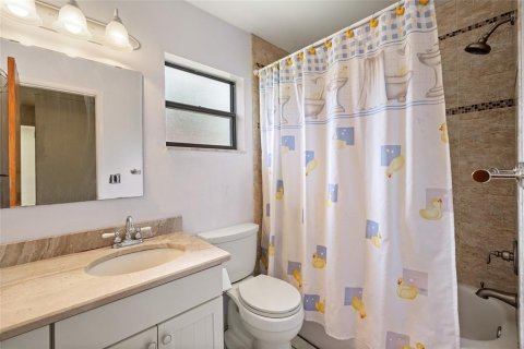 Casa en venta en Orlando, Florida, 4 dormitorios, 173.26 m2 № 2377454 - foto 17