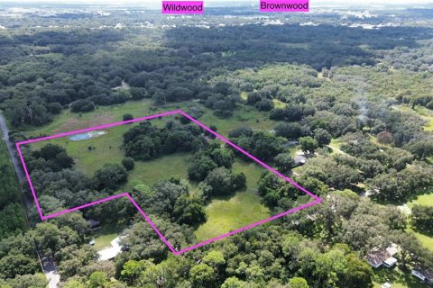 Terreno en venta en Wildwood, Florida № 1915947 - foto 1