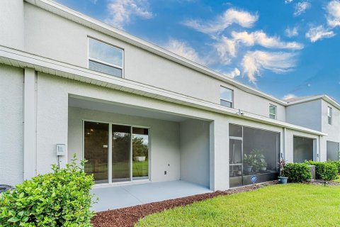 Townhouse in Wesley Chapel, Florida 3 bedrooms, 155.43 sq.m. № 1828602 - photo 18