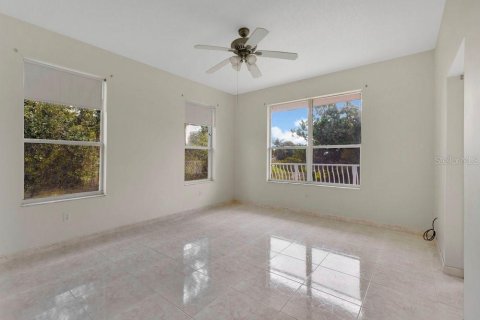 House in Kissimmee, Florida 2 bedrooms, 199.55 sq.m. № 1903592 - photo 3