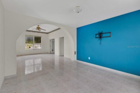House in Kissimmee, Florida 2 bedrooms, 199.55 sq.m. № 1903592 - photo 25