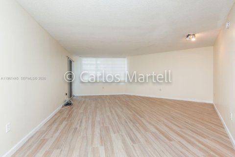 Купить кондоминиум в Авентура, Флорида 1 спальня, 72м2, № 2023330 - фото 6