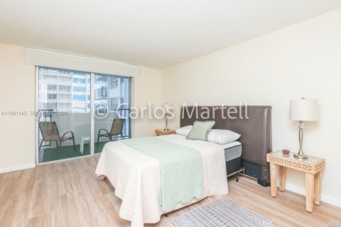 Купить кондоминиум в Авентура, Флорида 1 спальня, 72м2, № 2023330 - фото 20