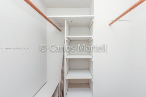 Купить кондоминиум в Авентура, Флорида 1 спальня, 72м2, № 2023330 - фото 18