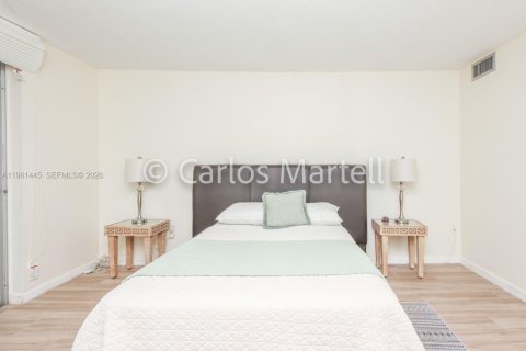 Купить кондоминиум в Авентура, Флорида 1 спальня, 72м2, № 2023330 - фото 24