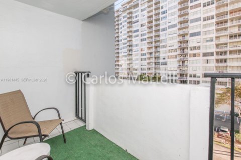 Купить кондоминиум в Авентура, Флорида 1 спальня, 72м2, № 2023330 - фото 26