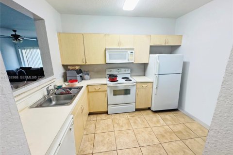 Купить кондоминиум в Уэст-Палм-Бич, Флорида 3 спальни, 92.81м2, № 2023955 - фото 3