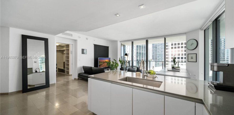 Condo in Miami, Florida, 2 bedrooms № 2081266