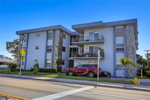 Купить кондоминиум в Майами, Флорида 2 спальни, 63.17м2, № 1969894 - фото 18