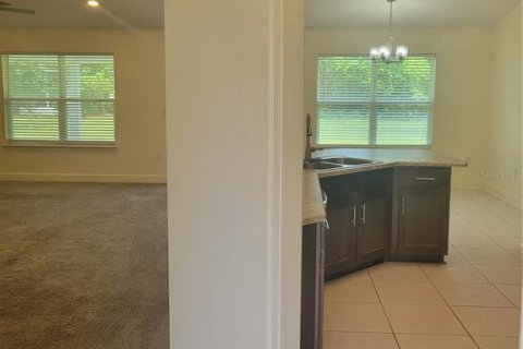 Casa en alquiler en Palm Coast, Florida, 4 dormitorios, 162.11 m2 № 2116831 - foto 3
