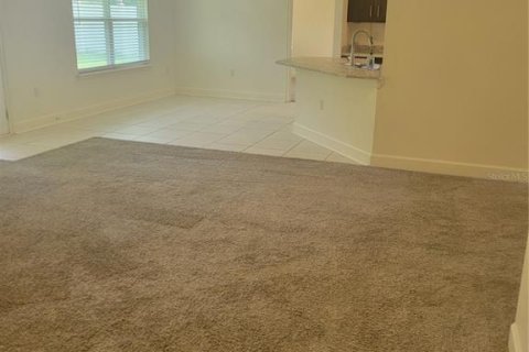 Casa en alquiler en Palm Coast, Florida, 4 dormitorios, 162.11 m2 № 2116831 - foto 9