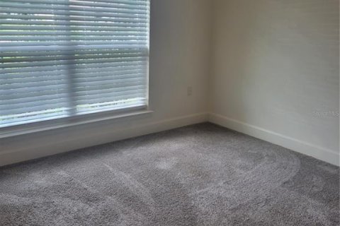 Casa en alquiler en Palm Coast, Florida, 4 dormitorios, 162.11 m2 № 2116831 - foto 14