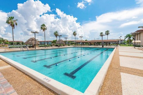 Condominio en alquiler en Pembroke Pines, Florida, 1 dormitorio, 75.34 m2 № 1929805 - foto 21