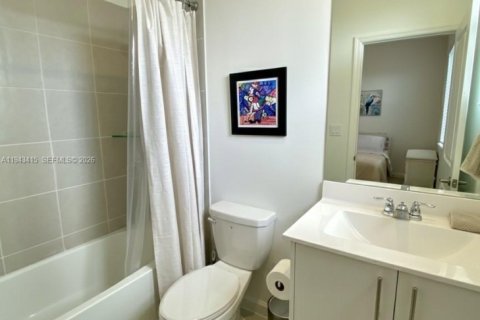 Снять в аренду таунхаус в Хомстед, Флорида 3 спальни, 123.37м2, № 2001929 - фото 15