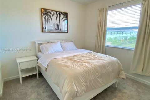 Снять в аренду таунхаус в Хомстед, Флорида 3 спальни, 123.37м2, № 2001929 - фото 10