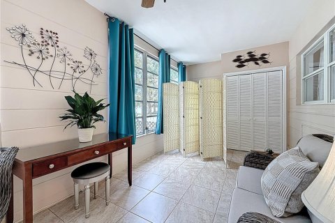 Купить кондоминиум в Кеннет-Сити, Флорида 7 комнат, 77.57м2, № 2232163 - фото 18