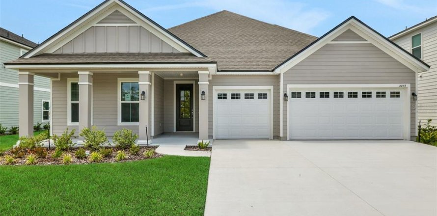 House in Green Cove Springs, Florida 4 bedrooms, 267.65 sq.m. № 2099324