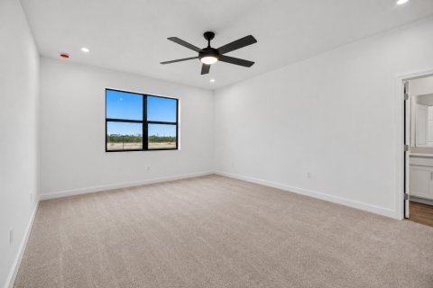 Townhouse in Port St. Lucie, Florida 3 bedrooms, 178.09 sq.m. № 2366211 - photo 13