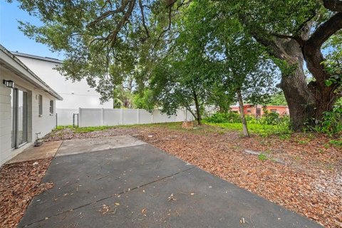 Casa en alquiler en Tampa, Florida, 3 dormitorios, 115.38 m2 № 2211110 - foto 26