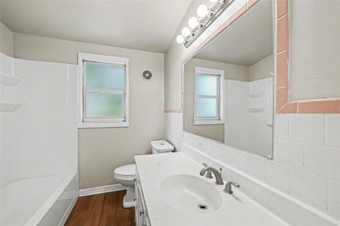 Casa en alquiler en Tampa, Florida, 3 dormitorios, 115.38 m2 № 2211110 - foto 15