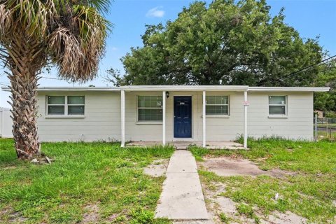 Casa en alquiler en Tampa, Florida, 3 dormitorios, 115.38 m2 № 2211110 - foto 3
