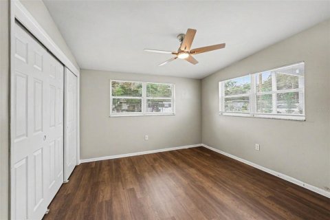 Casa en alquiler en Tampa, Florida, 3 dormitorios, 115.38 m2 № 2211110 - foto 17