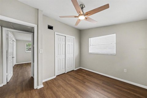 Casa en alquiler en Tampa, Florida, 3 dormitorios, 115.38 m2 № 2211110 - foto 13